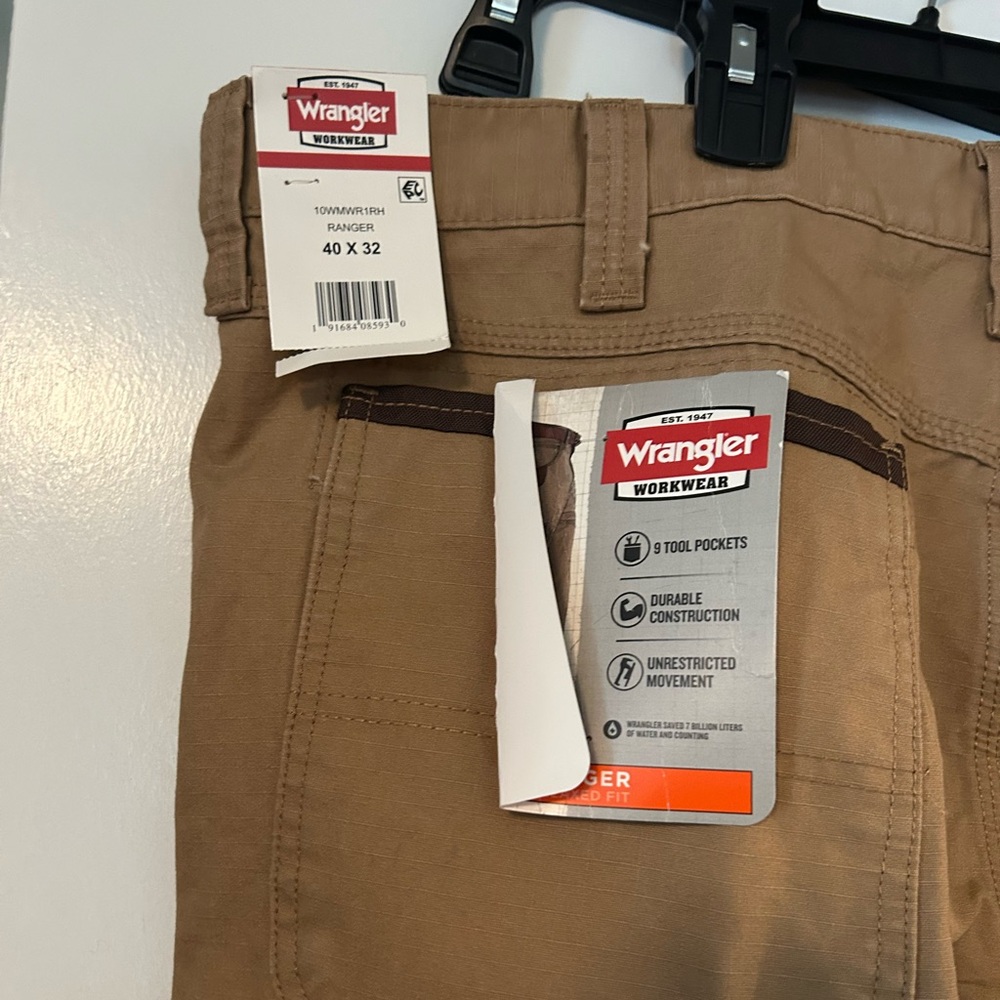 NWT. Wrangler Rancher work pants, khaki, men’s size 40x32 - Picture 4 of 9